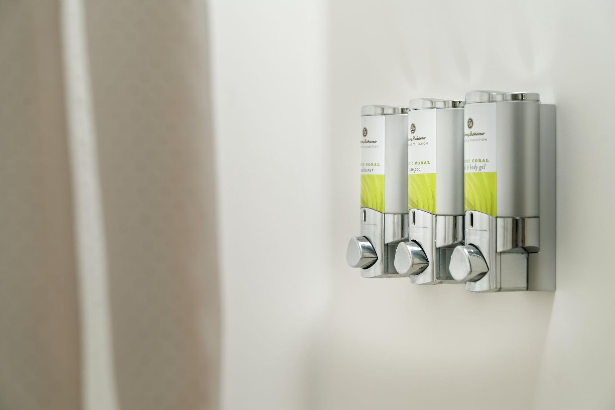 Staypineapple, University Inn, University District Сиатъл Екстериор снимка