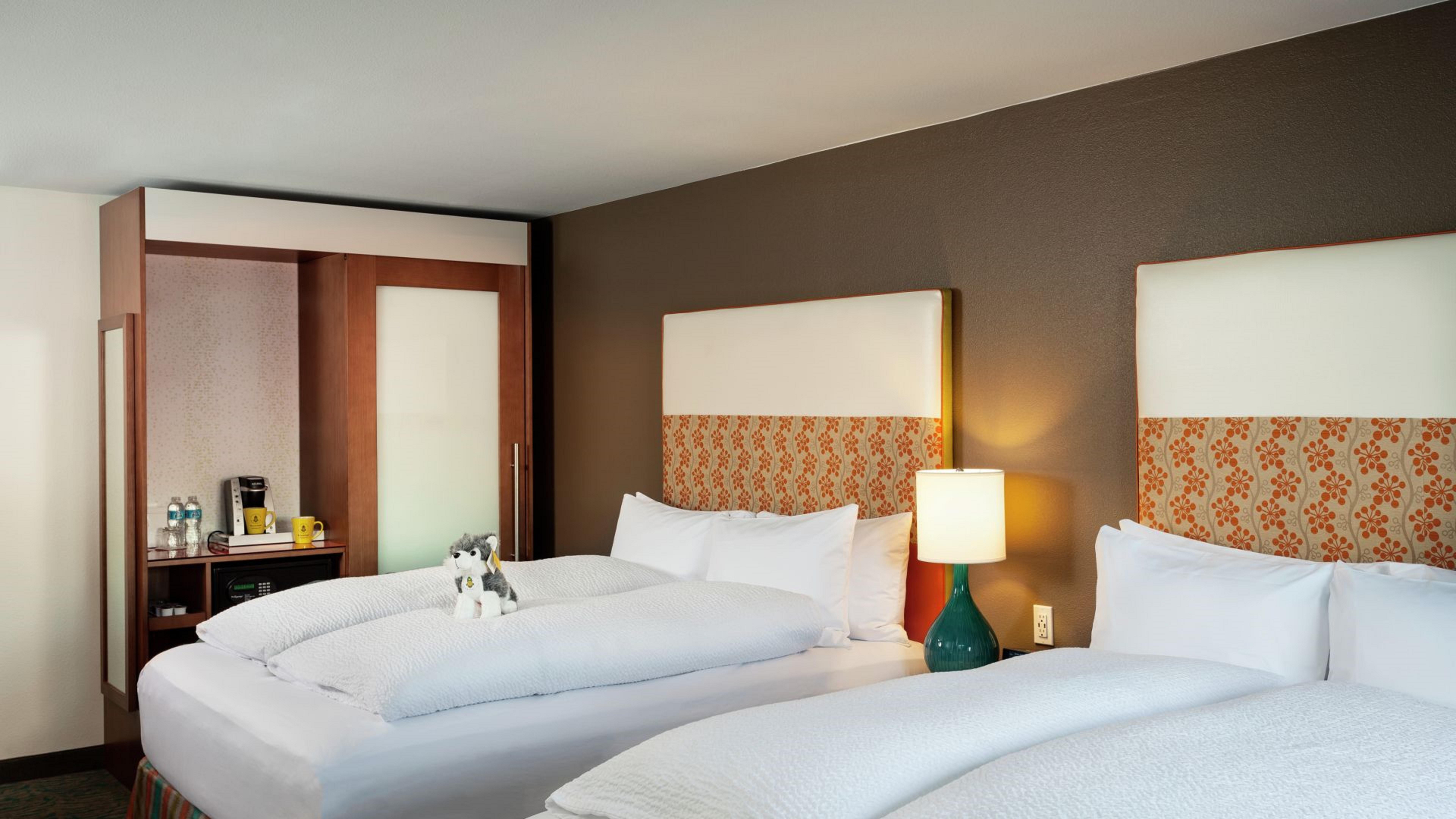 Staypineapple, University Inn, University District Сиатъл Екстериор снимка