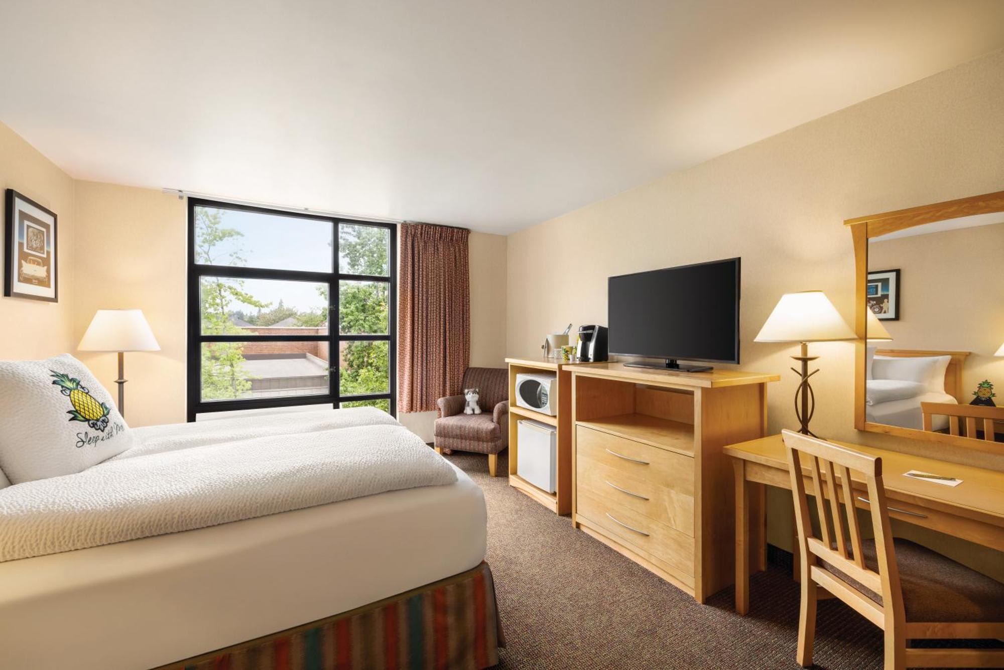 Staypineapple, University Inn, University District Сиатъл Екстериор снимка